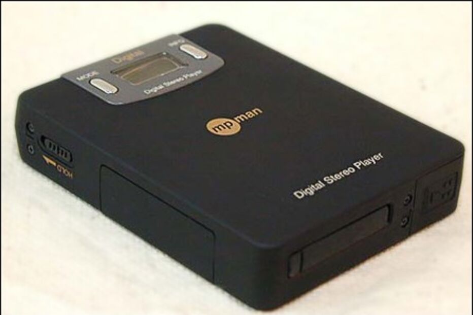Leitor de MP3 (MPMan F10, 1998) - 307€