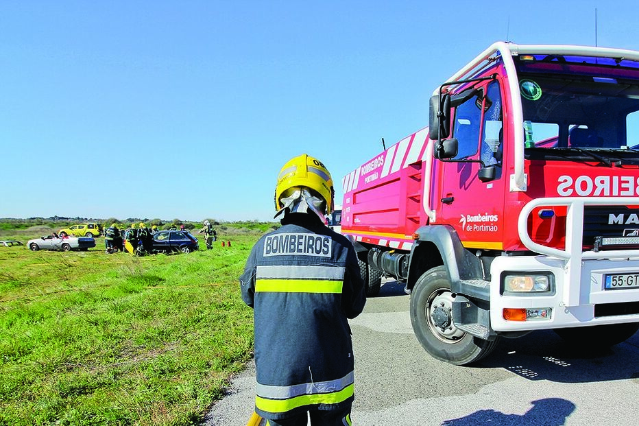 Cascais, Aeródromo Municipal de Portimão, avioneta, motor, simulacro