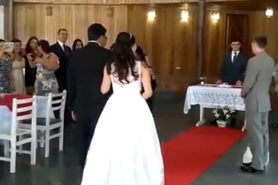 noiva,casamento,casal,família,momento estranho