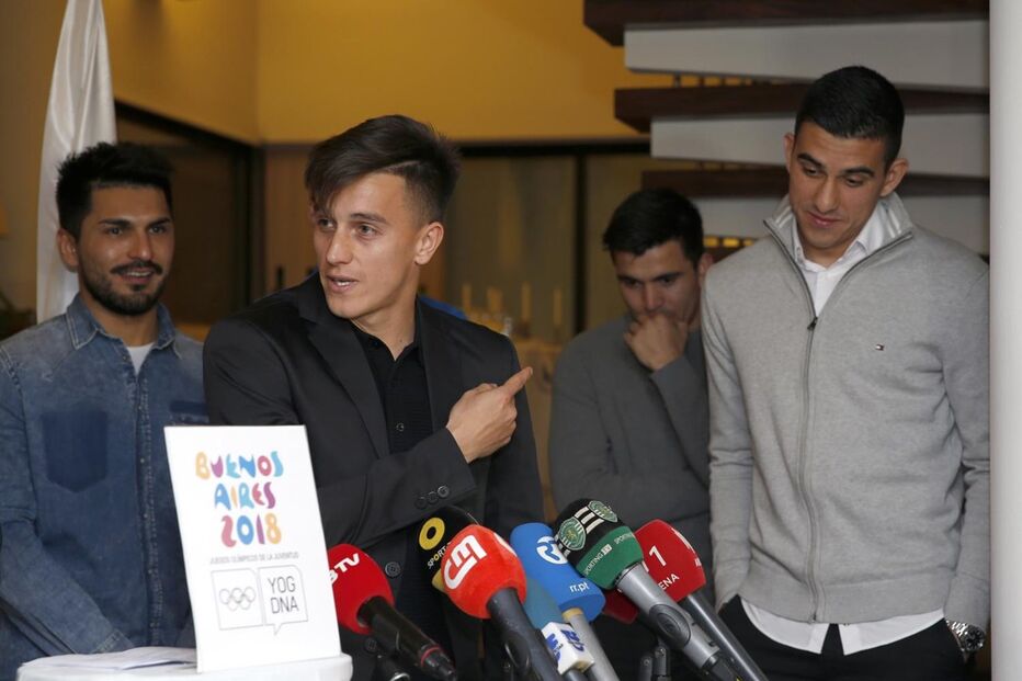 Embaixada da Argentina junta rivais em Lisboa