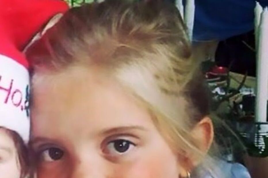 Menina de 6 anos mordida por cobra venenosa enquanto dormia