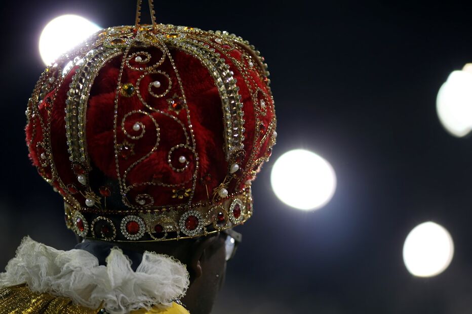 São Paulo já desfila e samba para receber o Carnaval