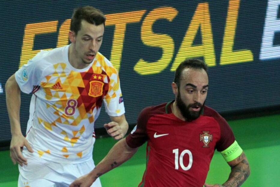 Portugal vence derrota Espanha na final do Europeu de Futsal