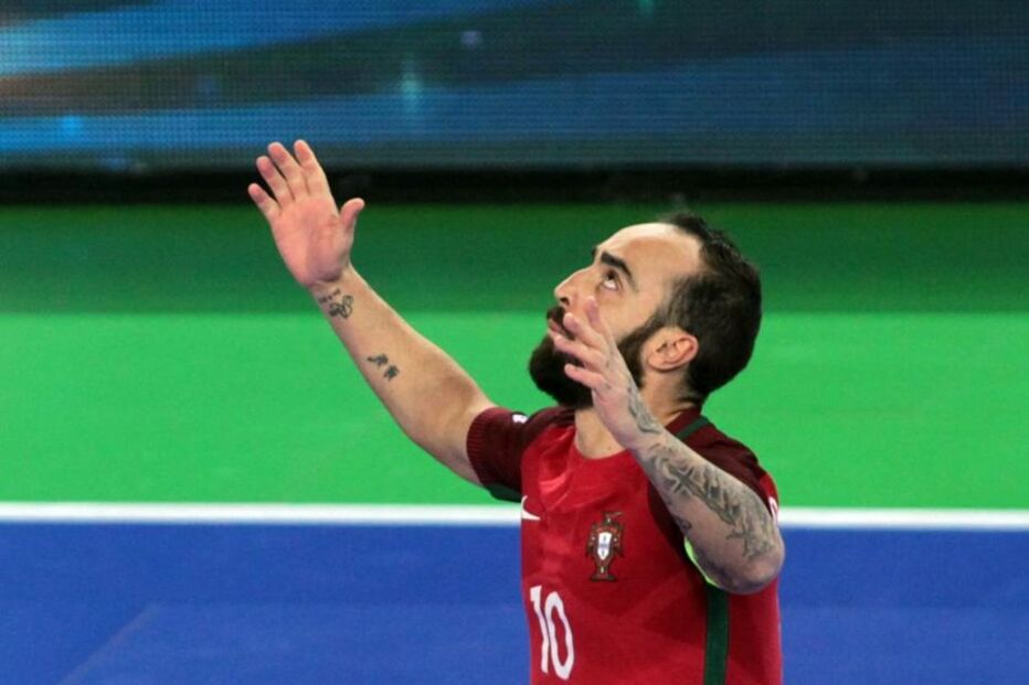 Portugal vence derrota Espanha na final do Europeu de Futsal