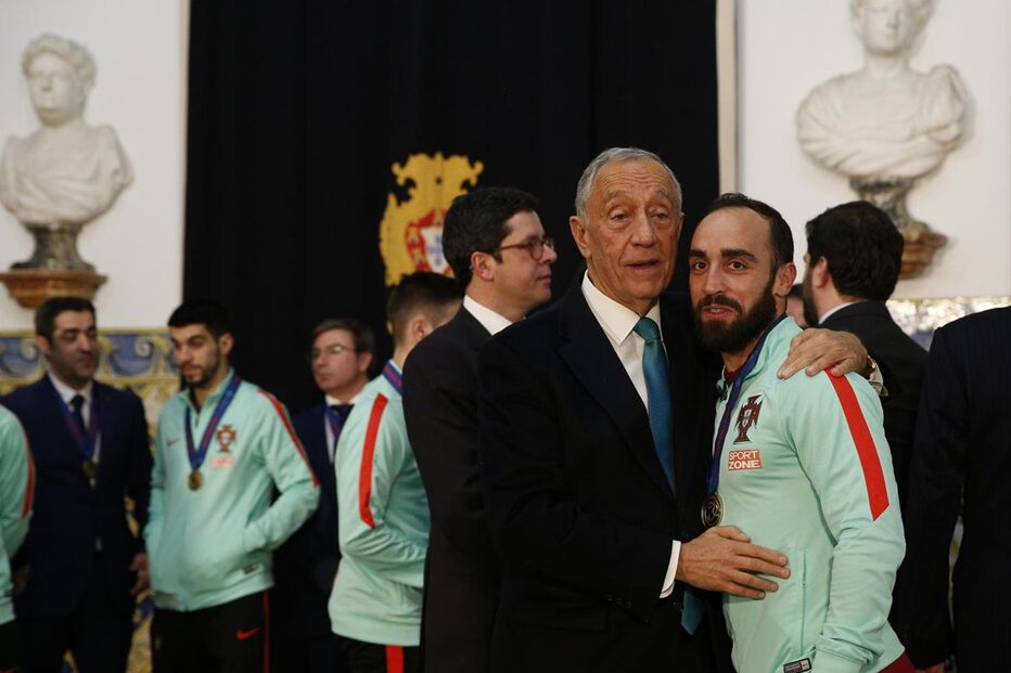 Campeões europeus de futsal recebidos por Marcelo Rebelo de Sousa