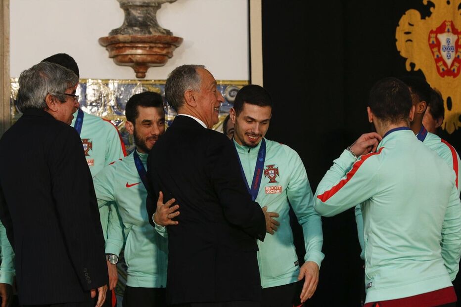 Campeões europeus de futsal recebidos por Marcelo Rebelo de Sousa