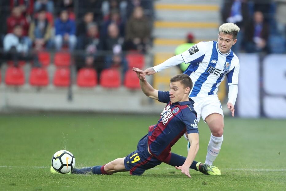 Desportivo de Chaves recebe FC Porto em jogo da I Liga