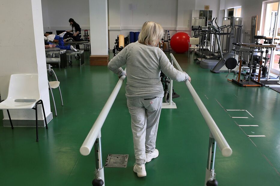 CMFRS, Centro de Medicina Física e Reabilitação do Sul, urgências, utentes, piso, funcionamento, Algarve, S. Brás de Alportel