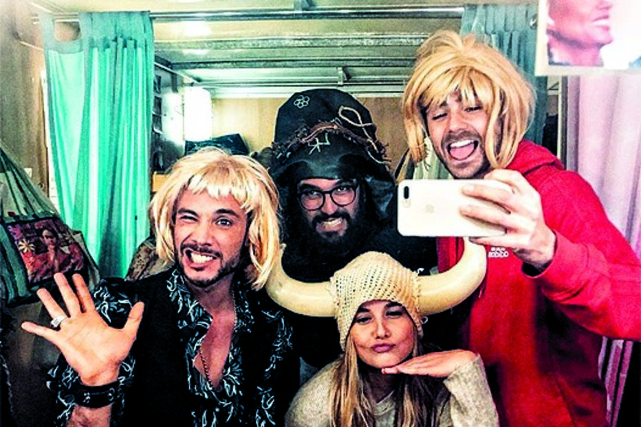 celebridades, famosos, folia, carnaval