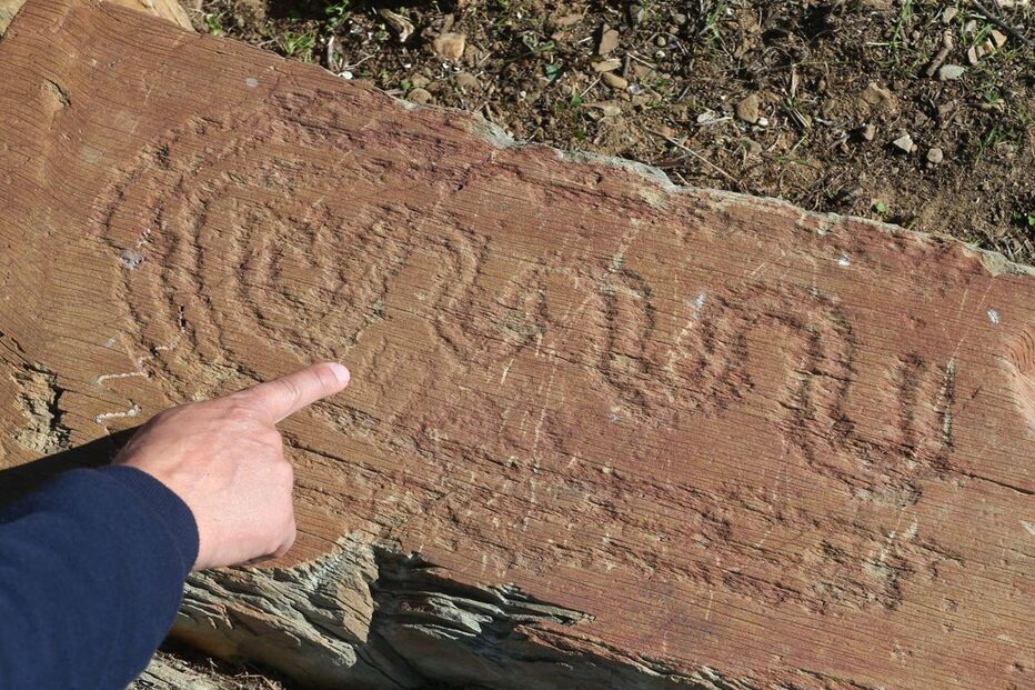 Gravuras de arte rupestre descobertas no Rio Guadiana, em Elvas