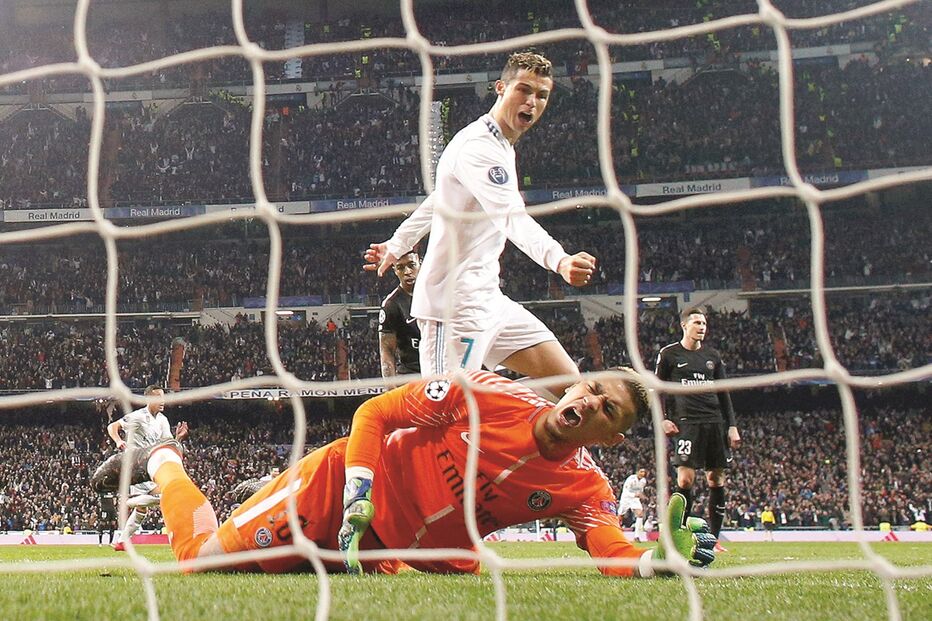Ronaldo bisou frente ao PSG, nesta semana. Jogador do Real Madrid mostra-se implacável na Liga dos Campeões