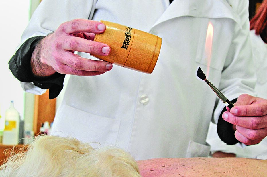 ordem, médicos, ministro, clínicos, Medicina Tradicional Chinesa