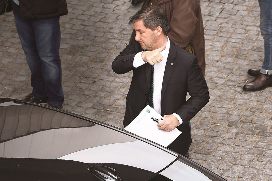 Bruno de Carvalho saiu da assembleia geral com a sua posição reforçada e promete mudanças, inclusivamente acabar com “os grupos e grupinhos” no clube