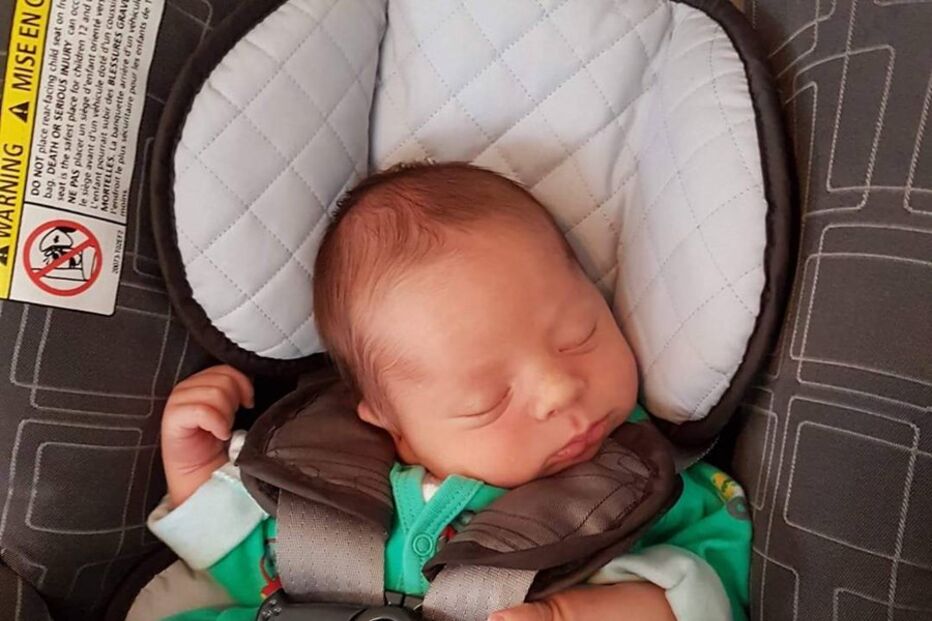 Kianni Arroyo, irma, familia