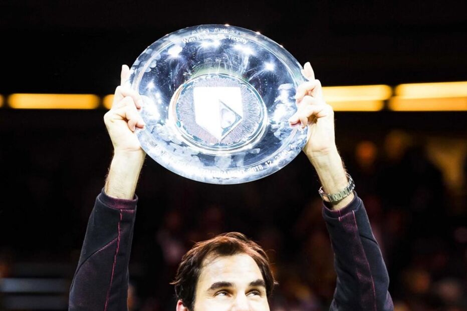 Federer bateu Dimitrov na final do torneio de Roterdão