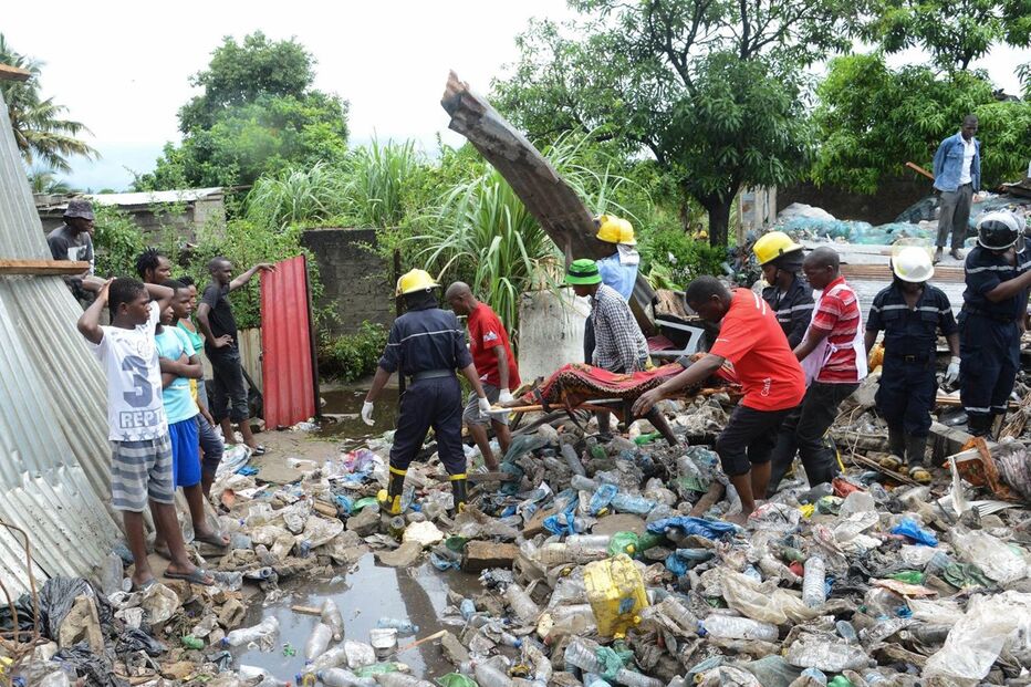 Desabamento de lixo em Moçambique faz vários mortos