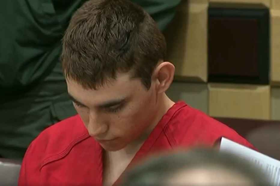 Autor do massacre em escola da Flórida em tribunal
