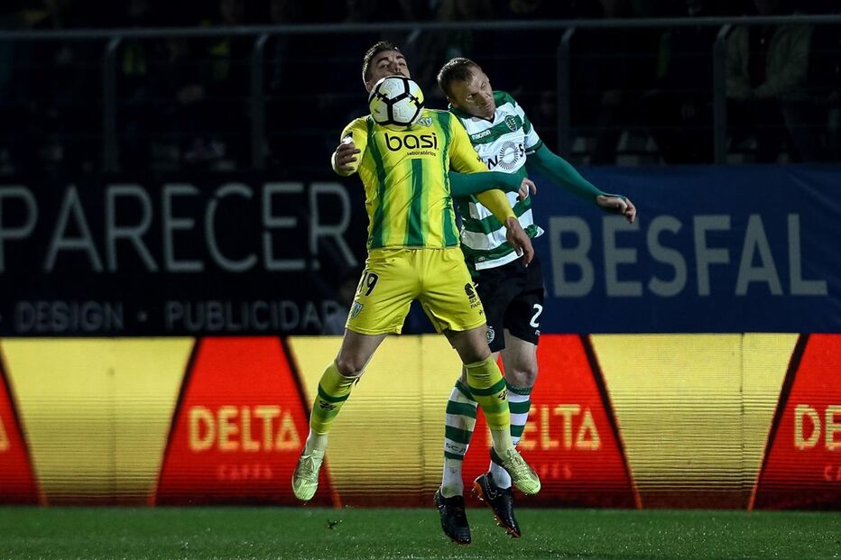 Tondela e Sporting jogaram esta segunda-feira no Estádio João Cardoso	