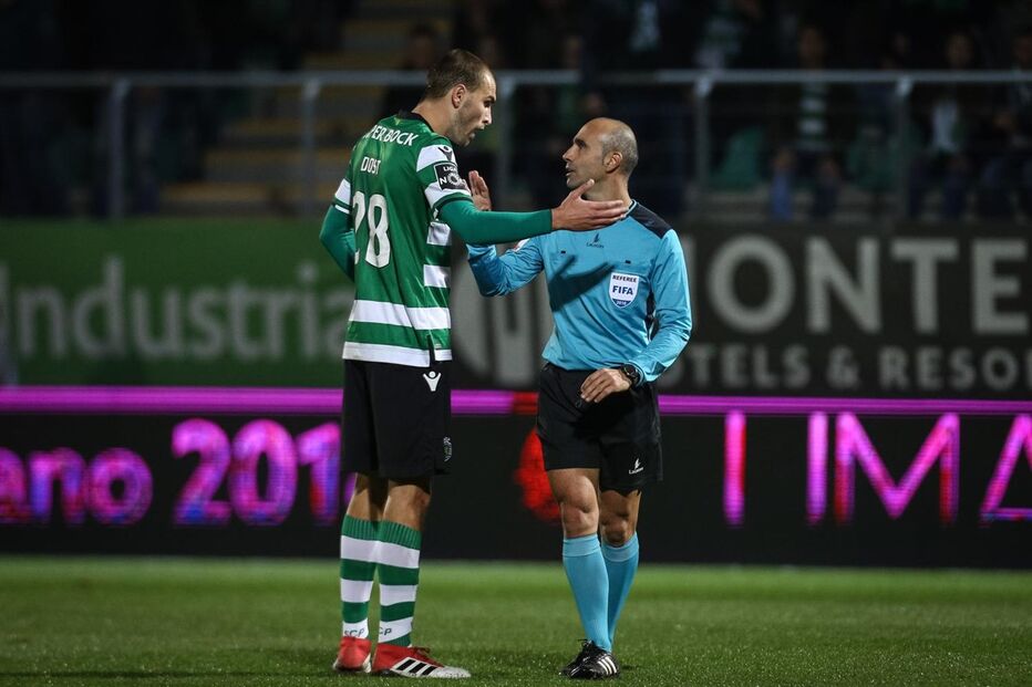 Tondela e Sporting jogaram esta segunda-feira no Estádio João Cardoso	