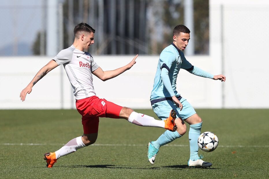 FC Porto nos 'quartos' da UEFA Youth League