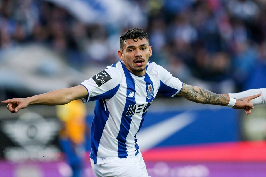FC Porto recomeça jogo no Estoril