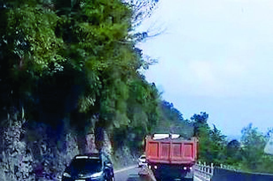 Evita pedregulho por pouco