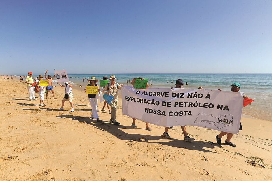 População e ambientalistas estão contra o avanço da prospeção de petróleo e já fizeram vários protestos na região 