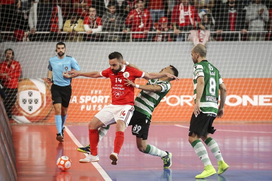 Benfica recebe Sporting em jog de Futsal do campeonato