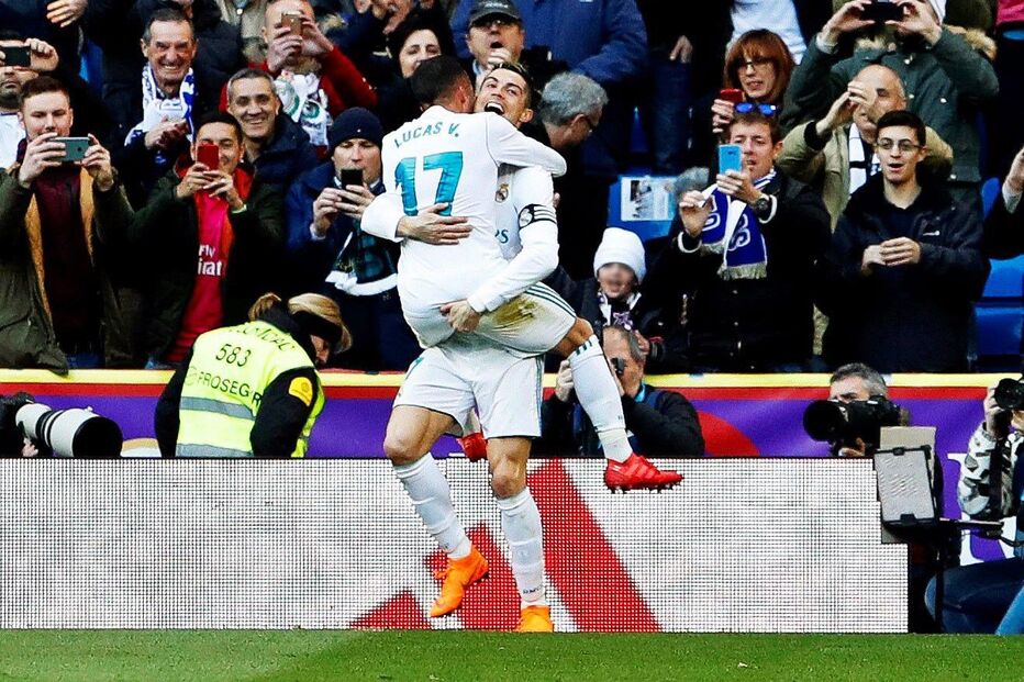 Cristiano Ronaldo marcou dois golos ao Alavés