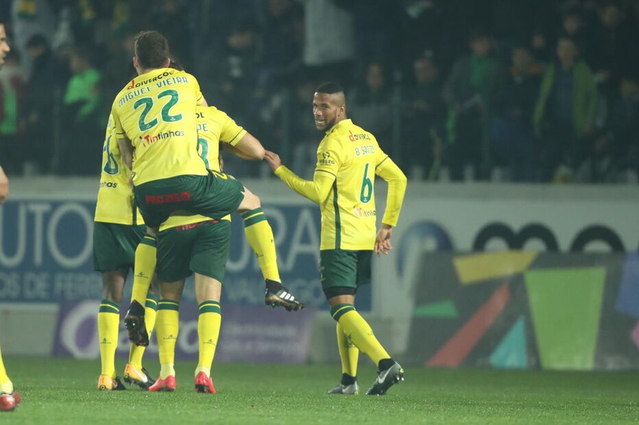 Paços de Ferreira recebe Benfica em jogo da I Liga