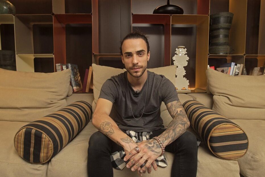 O cantor Diogo Piçarra