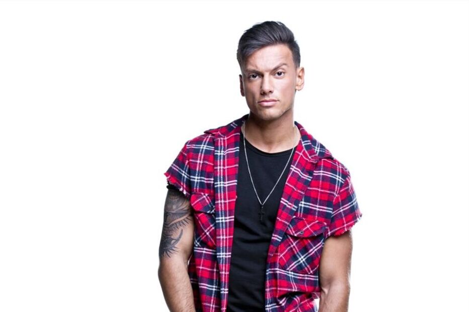 Nuno tem 23 anos e vem do Porto