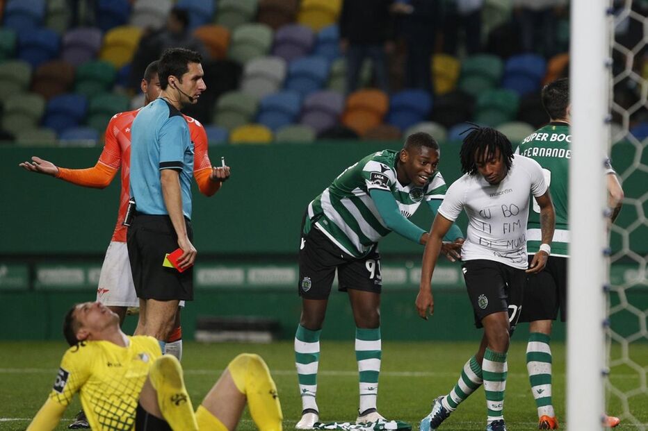 Gelson dedica golo a Semedo e dita a própria expulsão
