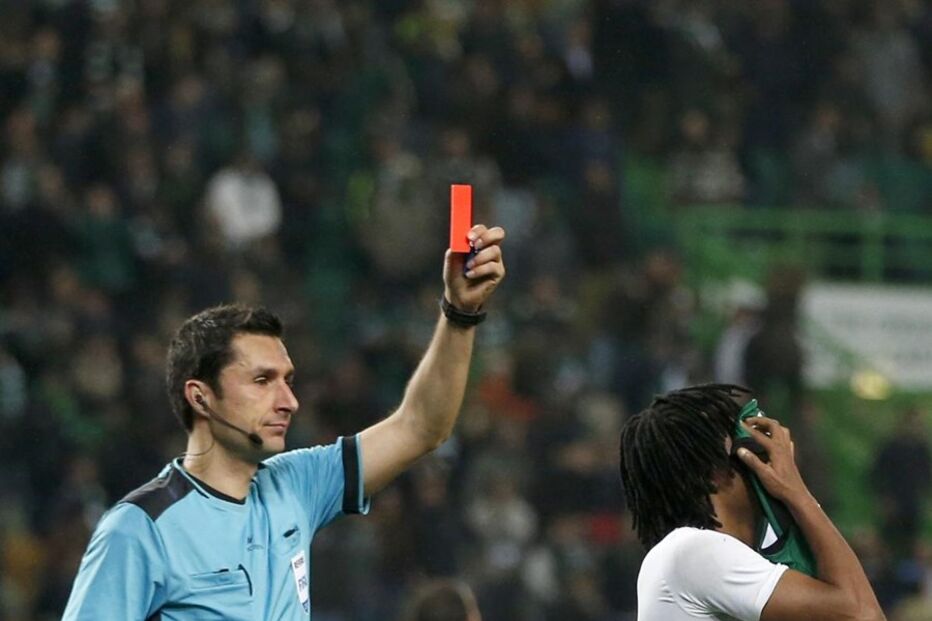 Gelson dedica golo a Semedo e dita a própria expulsão