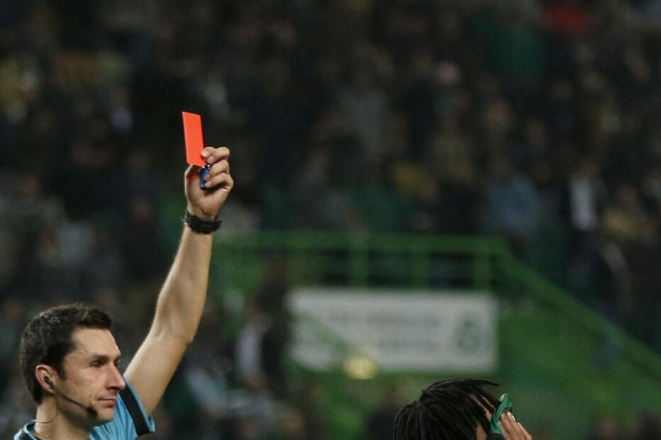 Gelson dedica golo a Semedo e dita a própria expulsão