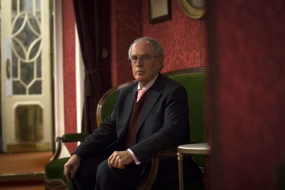 Avelino de Jesus na apresentação do livro