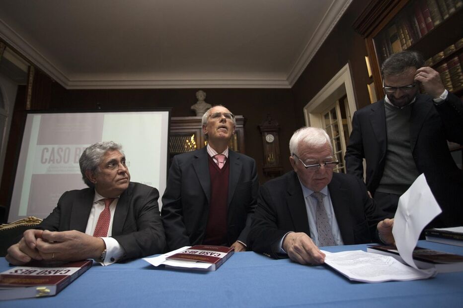Avelino de Jesus na apresentação do livro