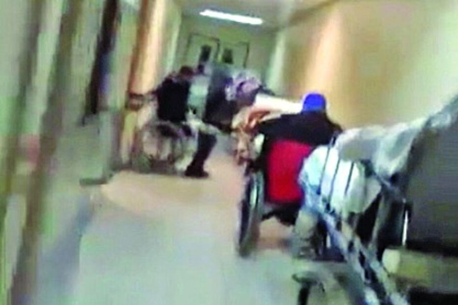 Macas acumuladas nos corredores