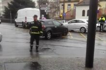 Derrame de gasóleo provoca acidentes no Porto