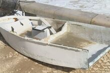 Ondas obrigam a cortar Estrada Marginal junto a Caxias