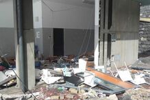 Bar do Garajau foi destruído pelas ondas