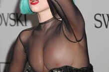 Lady Gaga nunca passa despercebida e aqui é fácil perceber porquê