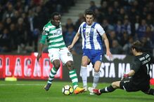 Casillas nega golo a Doumbia