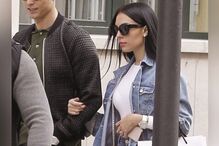 Cristiano Ronaldo e Georgina de braço dado em Madrid