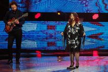 Bandeira Azul, interpretado por Maria Inês Paris