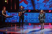 Bandeira Azul, interpretado por Maria Inês Paris