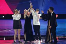 Cláudia Pascoal e Isaura venceram o Festival da Canção