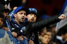 Preparativos para o jogo entre Liverpool e FC Porto