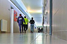 crianças, mães, crimes, menores, prisão, cadeia, cadeia de tires