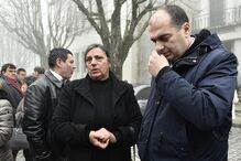 Advogado João Paulo Dias com a mãe de Liliane Pinto